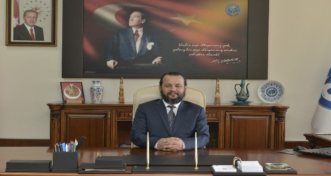 Rektör Akgül’den öğretmenler günü mesajı