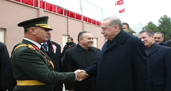 Cumhurbaşkanı Erdoğan: “Bu ordu FETÖ’cülerin ordusu değildir”