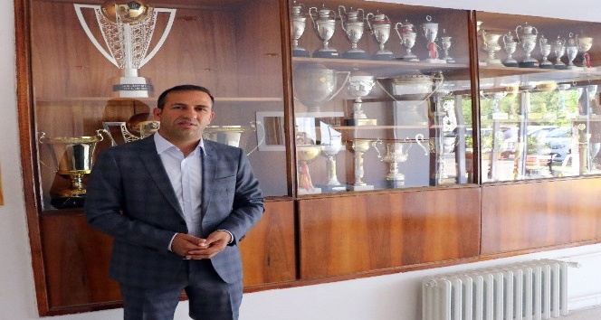 E. Yeni Malatyaspor yönetiminden Beşiktaş’a VIP karşılama