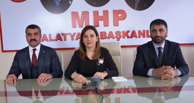 MHP İstanbul Milletvekili Erdem, il teşkilatını ziyaret etti