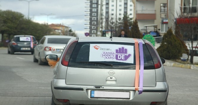 Çankırı’da “Kadına Yönelik Şiddete Hayır de” konvoyu