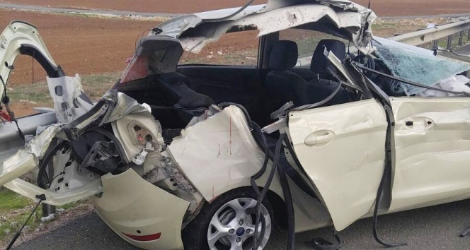 Şanlıurfa’da devrilen otomobildeki 6 asker yaralandı