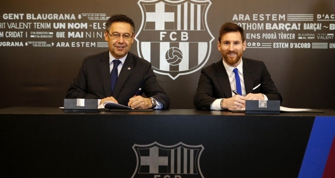 Messi 2021 yılına kadar Barcelona&#039;da