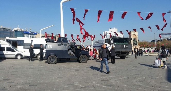 Taksim Meydanı’nda yoğun güvenlik önlemi