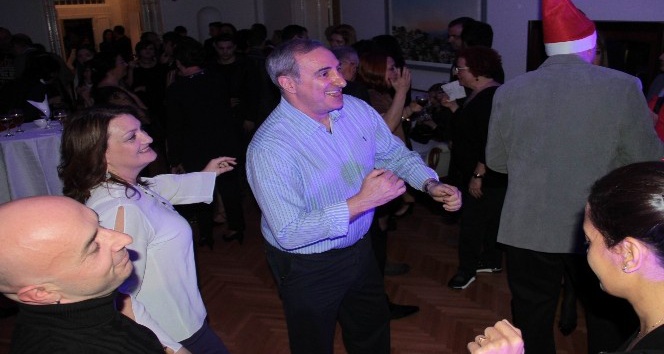 (ÖZEL) İsrail Büyükelçisi Na’eh, dans partisinde kurtlarını döktü