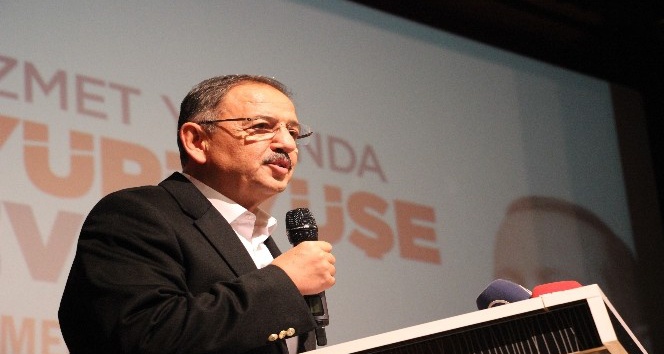 Çevre ve Şehircilik Bakanı Mehmet Özhaseki Artvin’de