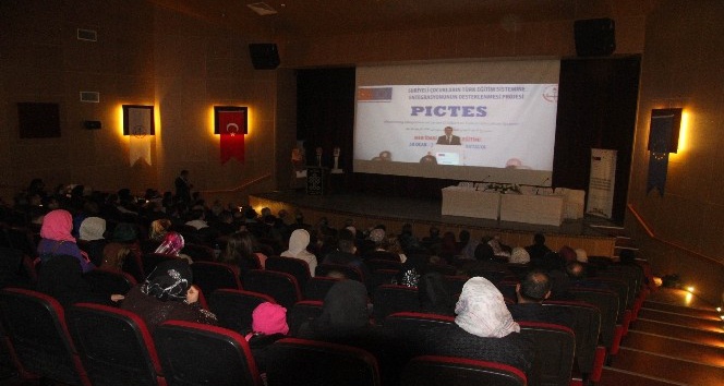 Suriyeli Çocukların Türk Eğitim Sistemine Entegrasyonunun Desteklenmesi Projesi toplantısı yapıldı