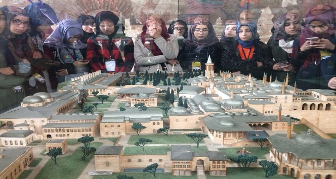 Öğrenciler Kudüs’ten Mardin’e döndü