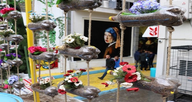 Türkiye’nin ilk ‘Geri Dönüşüm Sokağı’ Van’da hizmete açıldı