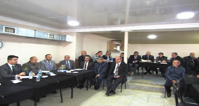 Pınarhisar’da vatandaşla buluşma toplantısı