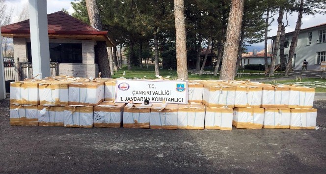 Çankırı’da piyasa değeri 3,4 milyon TL olan kaçak parfüm ele geçirildi