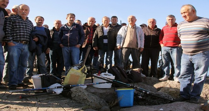 Balıkçıların mendirek tepkisi