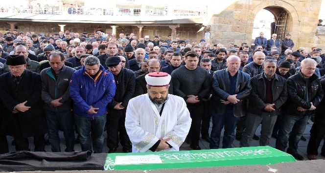Milli Güreşçi Rıza Kayaalp’in dedesi son yolculuğuna uğurlandı