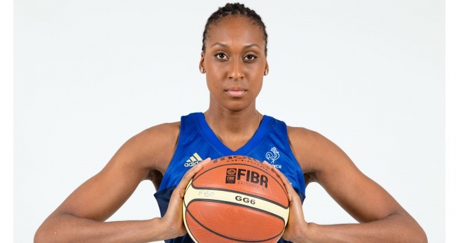 Dünyaca ünlü Fransız basketbolcu Sandrine Gruda Yakın Doğu Üniversitesi’nde