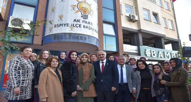 Milletvekili Öztürk Espiye Belediye Başkanı Karadere hakkında çıkan istifa haberlerini değerlendirdi