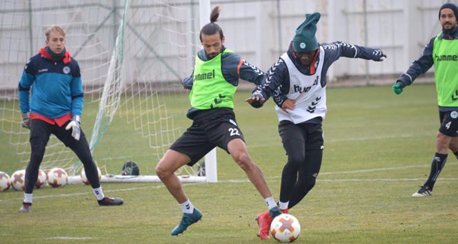 Atiker Konyaspor, Vitoria Guimares maçının son çalışmasını yaptı