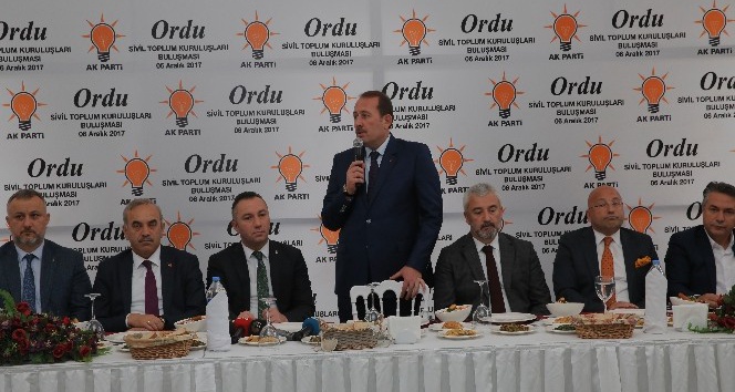 Karacan’dan birlik ve beraberlik mesajı