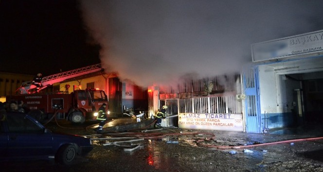 Karabük’te iş yeri yangını