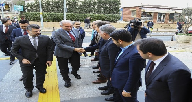 İBB Başkanı Mevlüt Uysal’dan Sultanbeyli Belediyesi’ne ziyaret