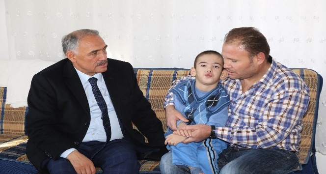 Niğde Belediye Başkanı Rifat Özkan; “Engelli vatandaşlarımızın her zaman yanındayız”