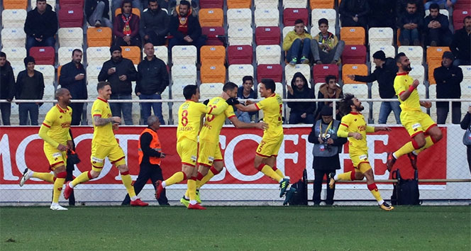 ÖZET İZLE: Yeni Malatyaspor 2 - 3 Göztepe Maçı Özeti ve Golleri İzle | Yeni Malatyaspor Göztepe kaç kaç bitti?