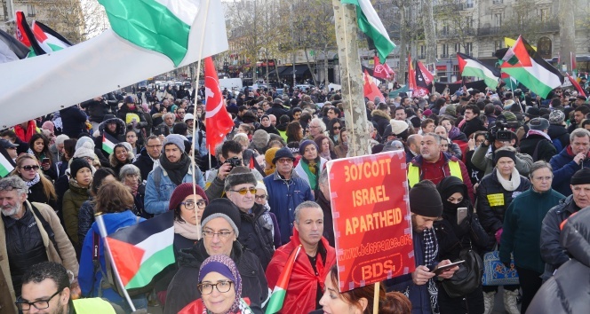 Paris&#039;te Kudüs protestosu