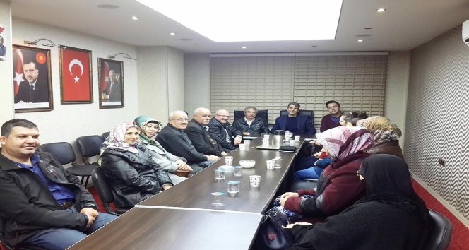 AK Parti, Cumhuriyet Mahallesi Danışma Meclisi Toplantısını yaptı