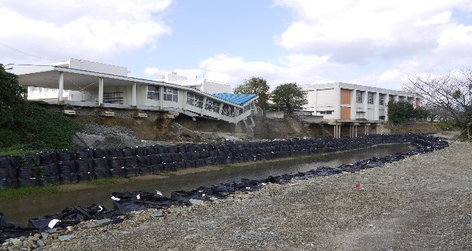 Zonguldaklı işadamından depremzedelere bağış desteği