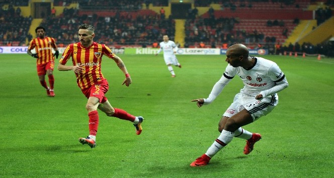 Süper Lig: Kayserispor: 1 - Beşiktaş: 1 (İlk yarı)