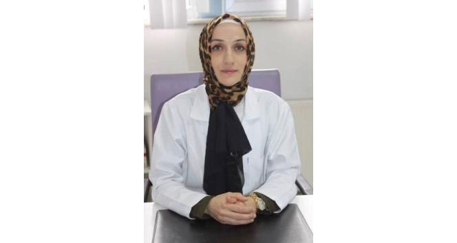 Özel Anadolu Hastaneleri Estetik ve Güzellik Merkezi Sorumlusu Dermatoloji Uzmanı Dr. Reyhan Tığlı;