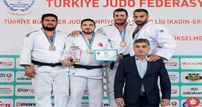 Kağıtsporlu judoculardan 4 Türkiye derecesi