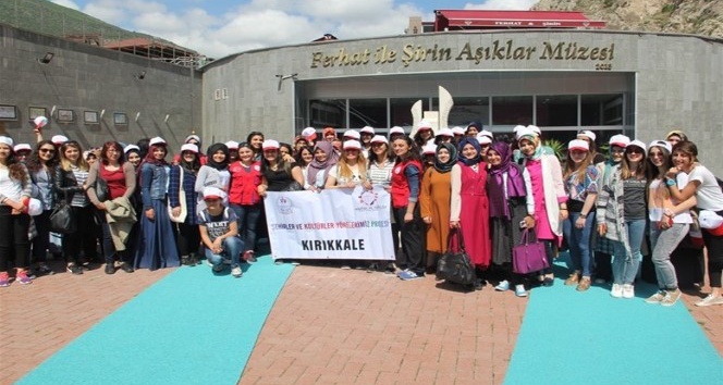 Gençler farklı şehir ve kültürleri tanıdı