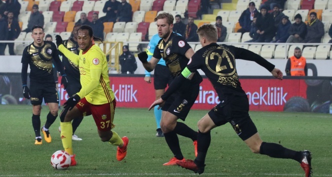 ÖZET İZLE: Yeni Malatyaspor 1-1 Osmanlıspor Maçı ve golleri Geniş Özeti |Malatya Osmanlı kaç kaç bitti ?