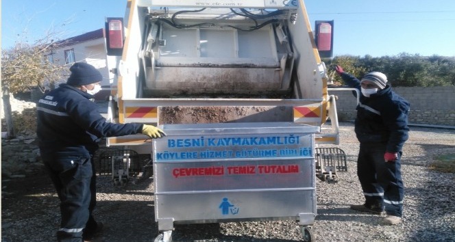 Besni’de 27 köye 225 adet çöp konteynırı dağıtıldı