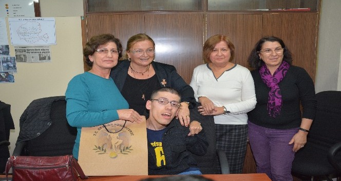 Efeler Belediyesi’nden engelli ailelere hediye