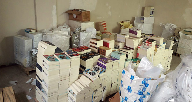 İstanbul polisinden milyonluk korsan kitap operasyonu