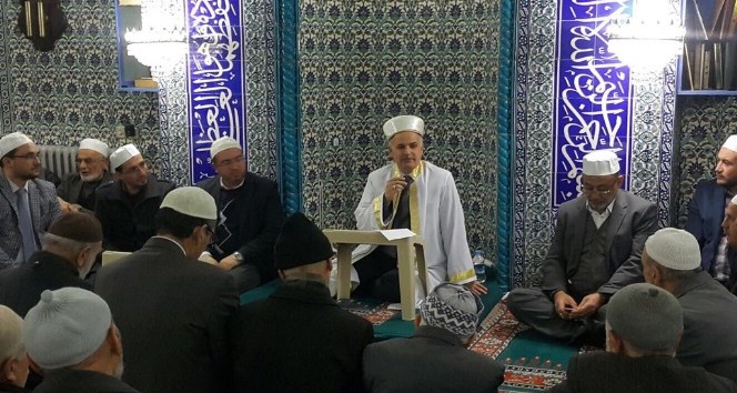 Eyüp Sultan Camii’nde hatim, sohbet ve dua