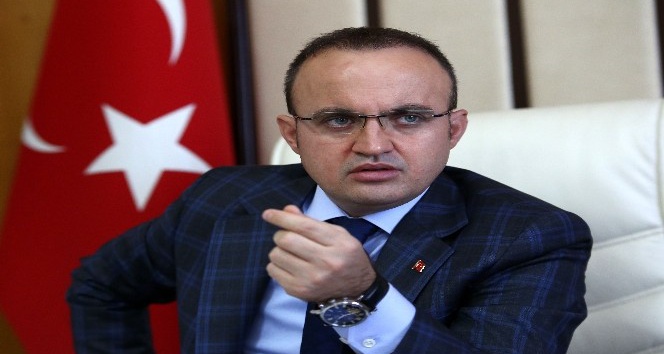 AK Parti Grup Başkanvekili Turan: &quot;Kılıçdaroğlu, FETÖ’den besleniyor&quot;