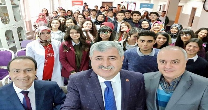 Başkan Polat, Lise öğrencileriyle buluştu
