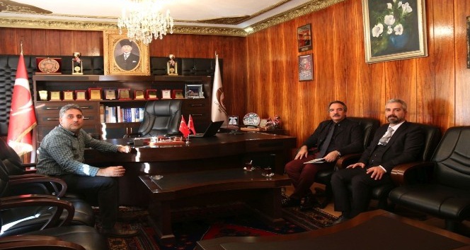 Rektör Prof. Dr. Bağlı, Çat beldesini ziyaret etti