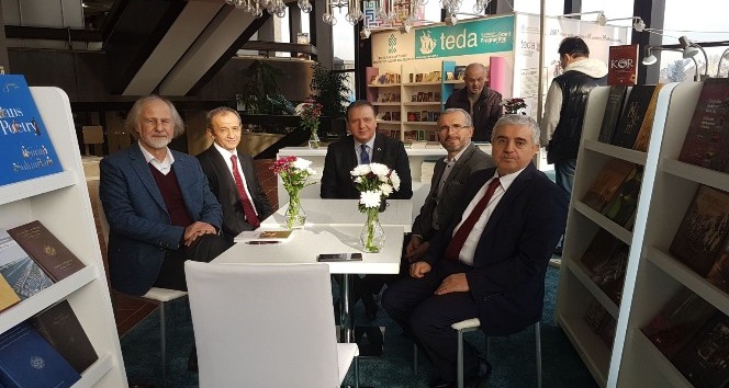 Türk Dünyası Vakfı Uluslararası Sofya Kitap Fuarı’nda