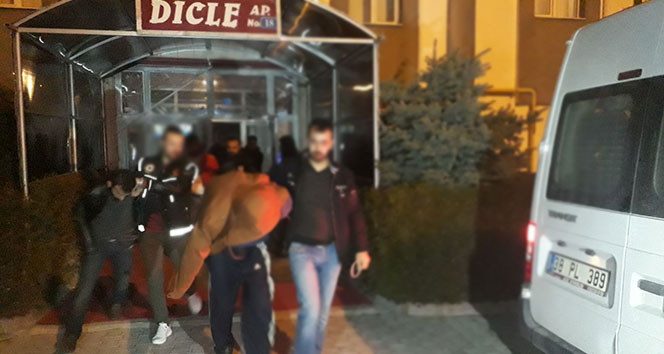 Kayseri&#039;de uyuşturucu operasyonu: 11 gözaltı !