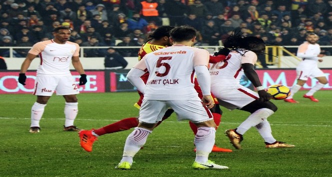 Süper Lig: Evkur Yeni Malatyaspor:2 -Galatasaray: 1 (Maç sonucu)