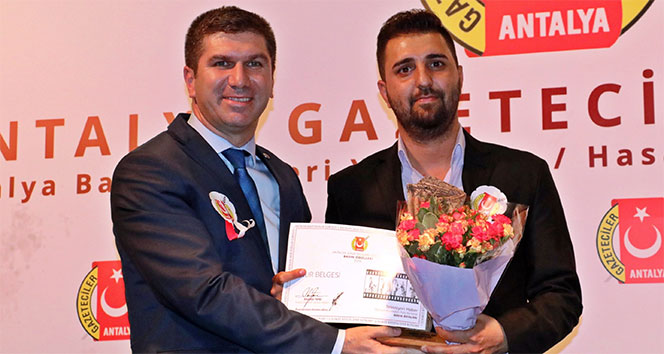 Yılın en iyi televizyon haberi ödülü İhlas Haber Ajansı Muhabiri Adem Akalan’ın oldu