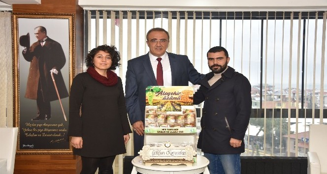 Girişimciler, Başkan Karaçoban’la ‘Sultaniye Üzümü’nü görüştüler
