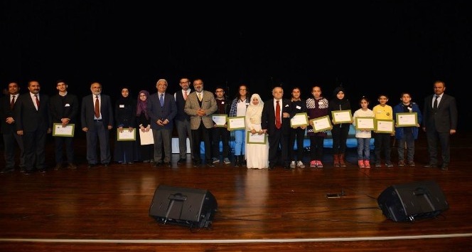 Vali Necati Şentürk Mevlid-İ Nebi etkinliklerini değerlendirdi