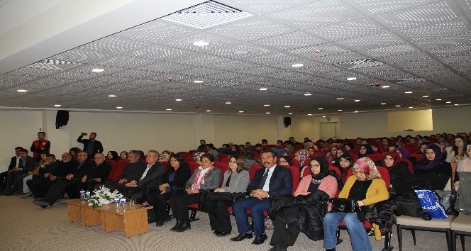 Hz. Mevlana’yı andılar