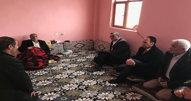 Kaymakam Kadıoğlu hastaları ziyaret etti