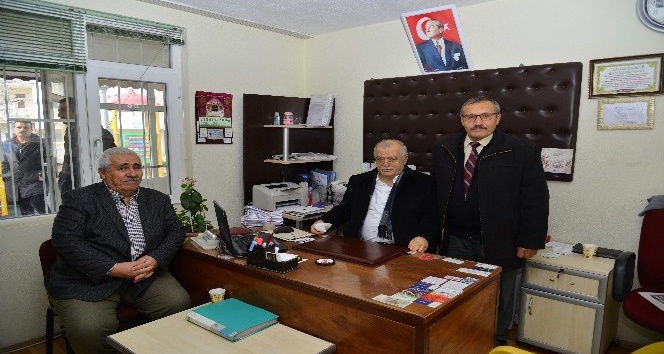Vali Şentürk, muhtarları ziyaret etti