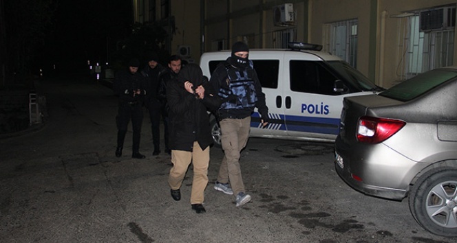 DAEŞ&#039;e gece yarısı şoku!: Çok sayıda gözaltı var